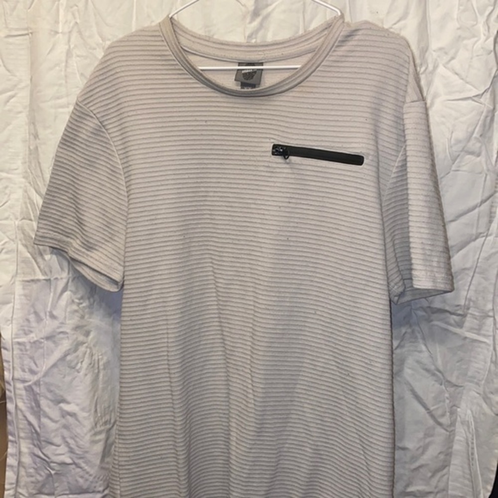 Men’s Urban ID polo shirt with zipper pocket